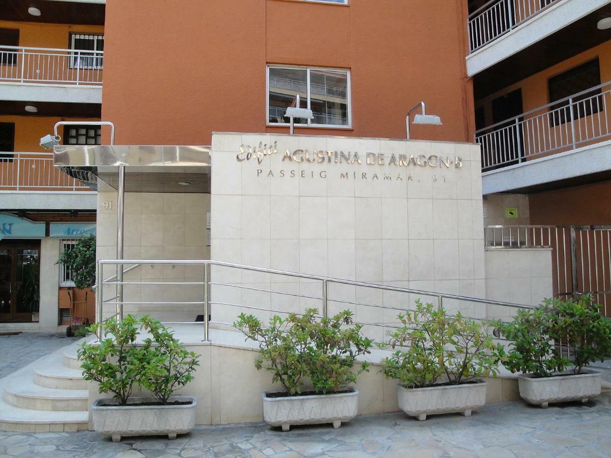 Apartment Augustina De Aragon サロウ エクステリア 写真
